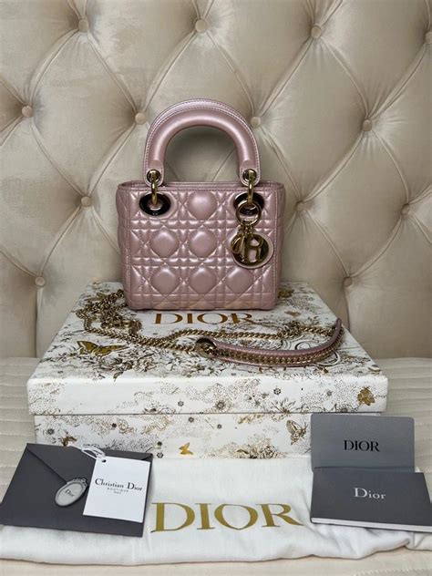 mini lady dior lotu pearly cannage